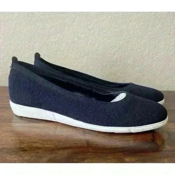 NEW IN BOX Bandolino Umma 2 Navy Blue Flats size 10 MSRP$80 - Picture 2 of 8